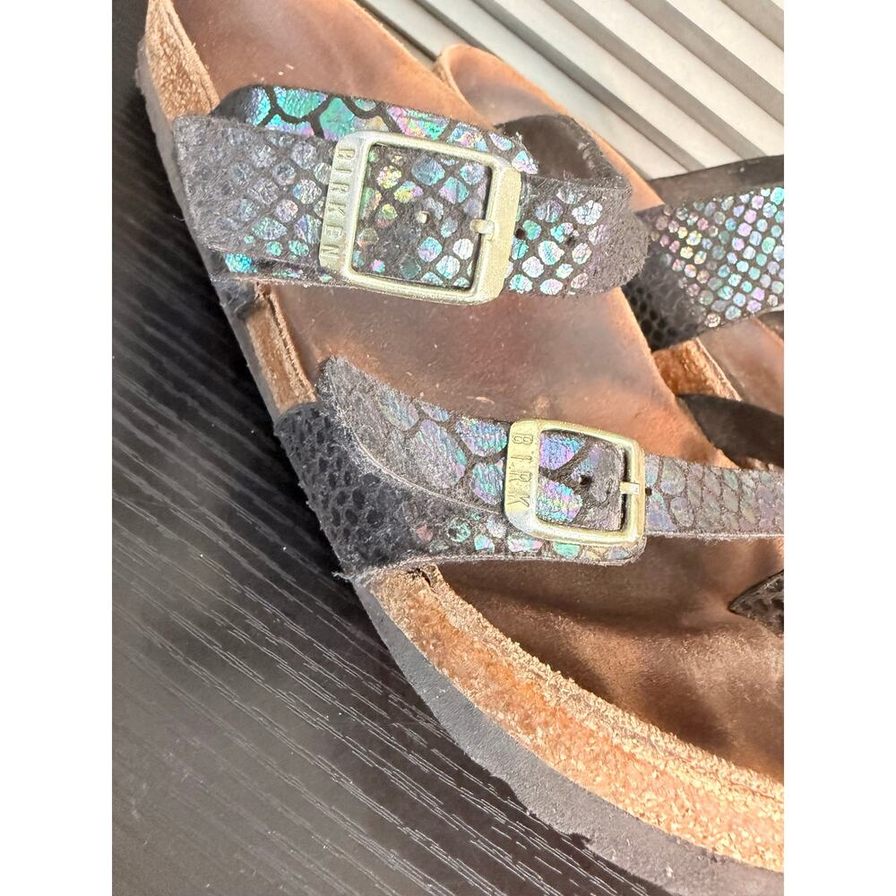 Birkenstock Mayari Iridescent Snake Print Sandals Women’s Size 39 Black Metallic